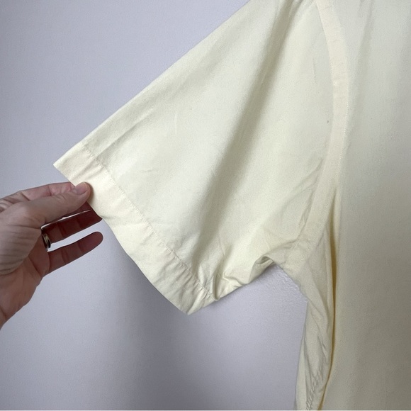 Land’s End Dress Shirt Button Down Collar Short Sleeves Yellow Size 16-1/2. - Picture 3 of 10